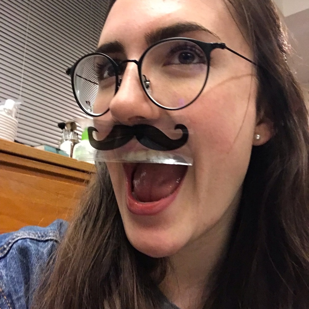 Meet your Posher, Ashley